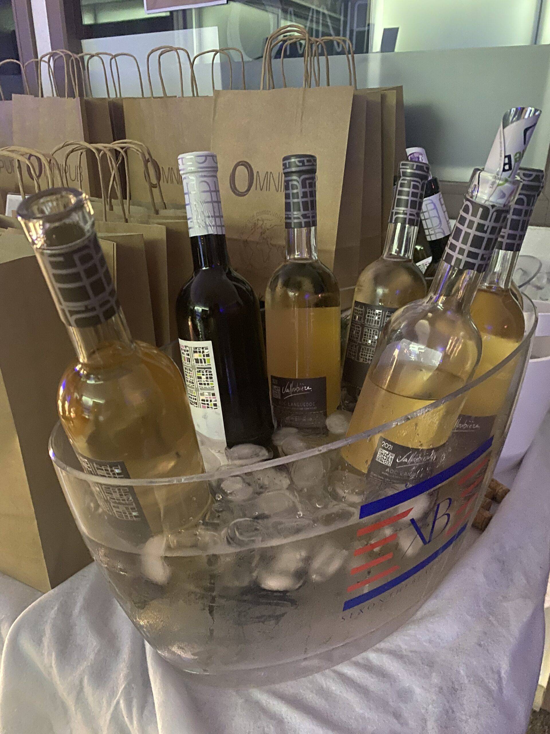 Bouteilles de vin offertes par notre prestataire partenaire lors de l’afterwork Omnipub 2022 